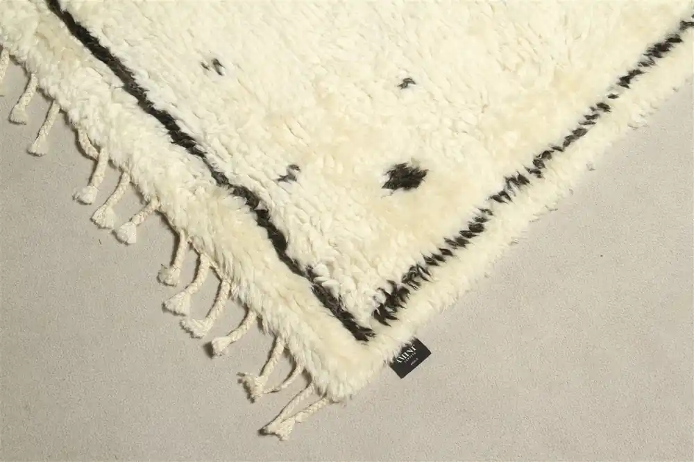 NOMADIC MT06 IVORY/DARK GREY