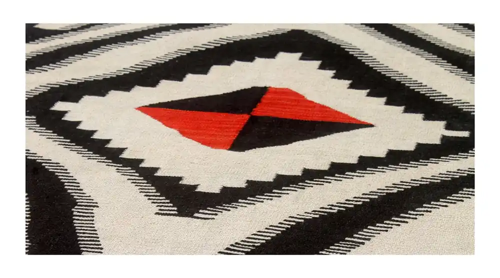 Tappeto Kilim moderno in lana multicolore 189x118cm