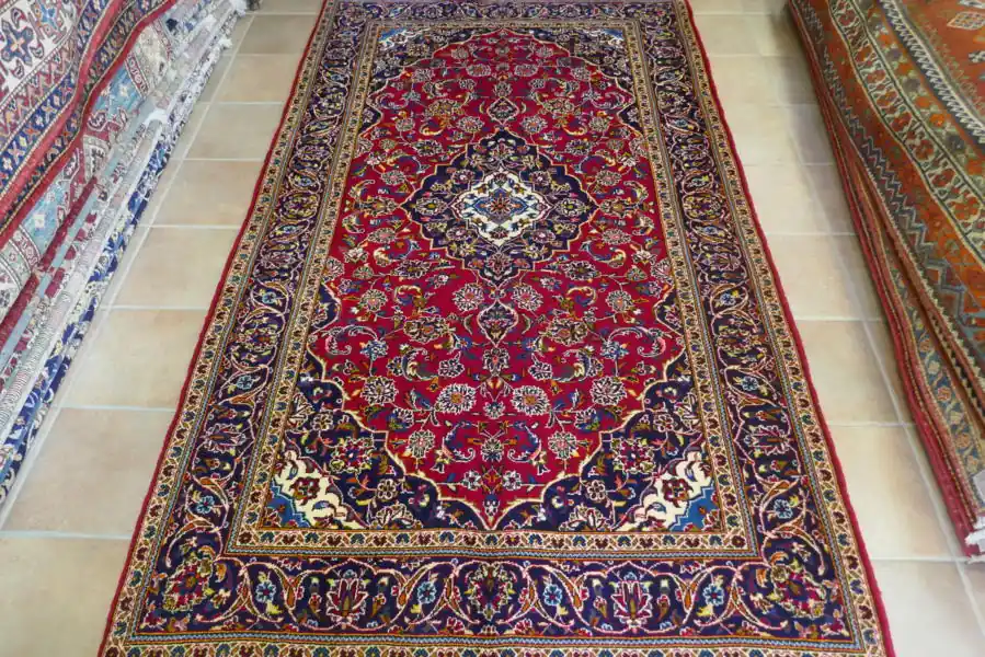 Tappeto Persiano Keshan Fondo Rosso 268×150-N.11554