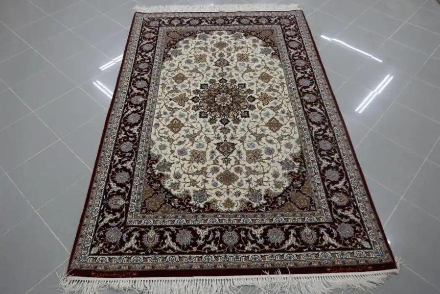 Tappeto Isfahan Extrafine Misto Seta Firmato 203X136-N.12087