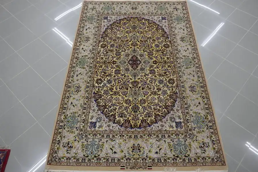 Isfahan Fondo Seta,Extrafine Firmato 220×147-N.12088
