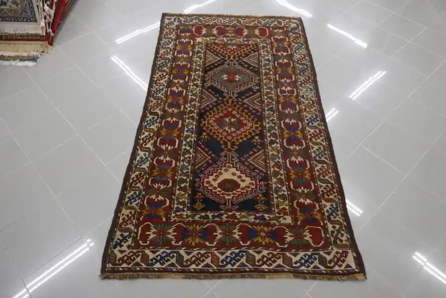 Tappeto Caucasico Kazak Antico 215×120-N.13353