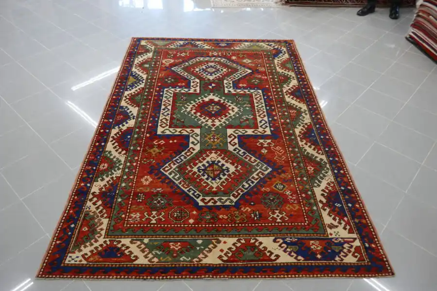 Woven Legends- Caucaso Kazak Sevan 242×160-N.10720