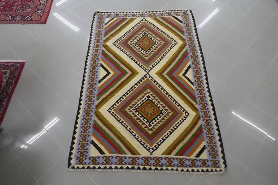Kilim Persiano Gashgai 200×130-N.13109
