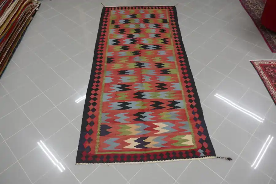 Kilim Persiano Azarbaijan Persia 305×138-N.10538