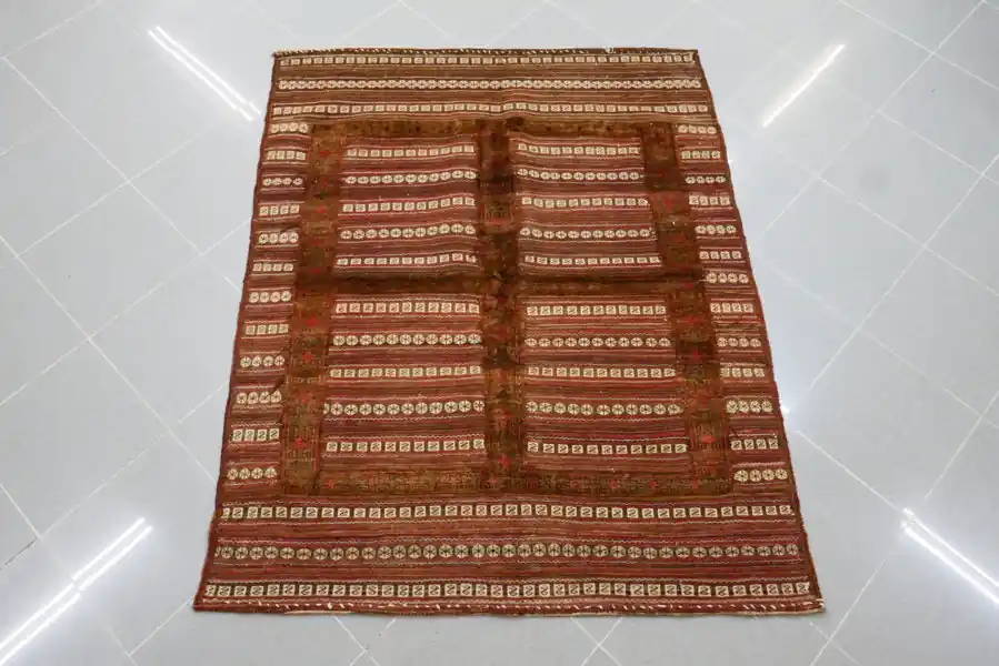 Antico Sofreh Persiano Khorasan 145×117-N.10526