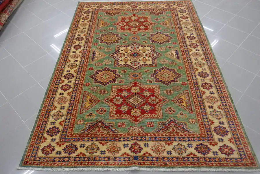 Tappeto Salotto Uzbek Kazak Extra Fondo Verde 234×170-N.11906