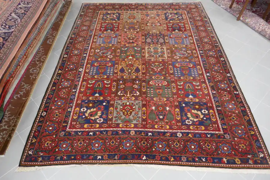 Tappeto Persiano Bakhtiari 306×227-N.11580