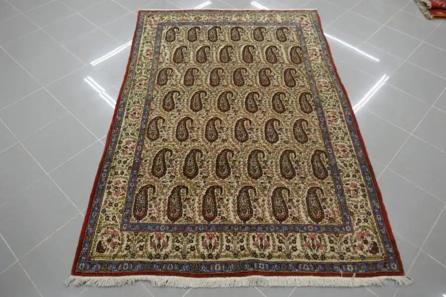 Tappeto Persiano Kum Motivo Boteh 203×140-N.10470