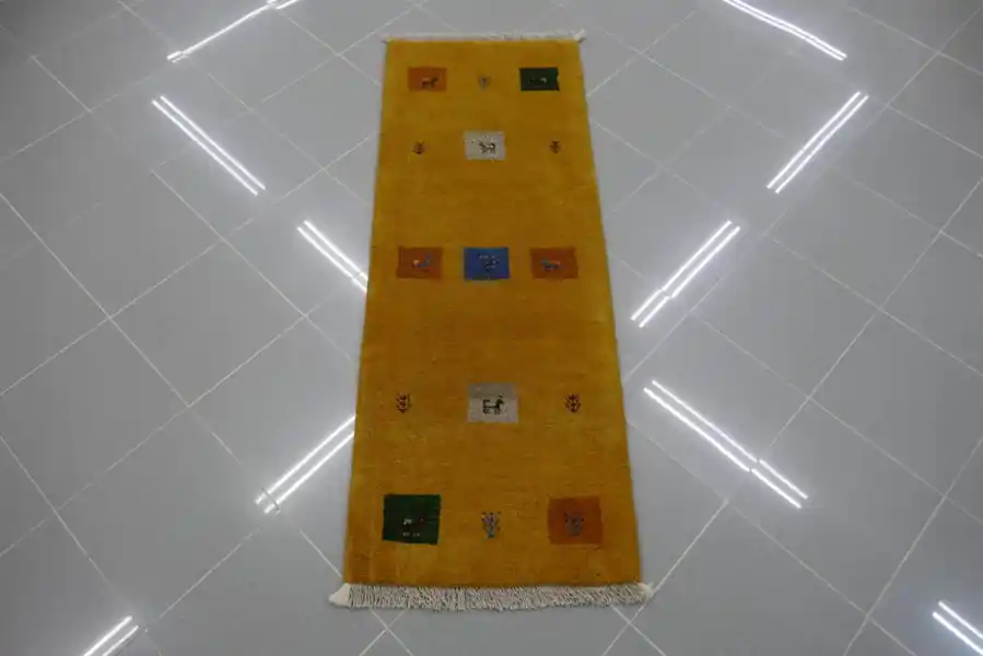Tappeto Fondoletto Scendiletto Persiano Gabbeh Gashgai Fondo Giallo 146×53-N.14068