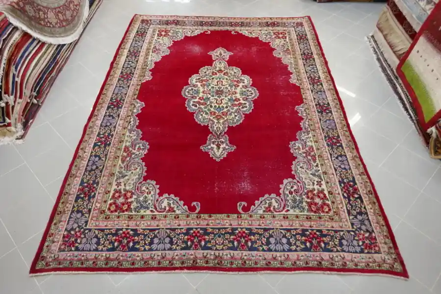 Tappeto Persiano Kirman Fondo Rosso Vintage 302×213-N.14813