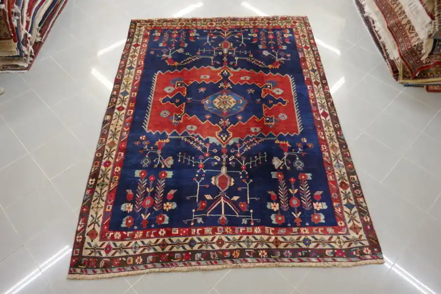 Tappeto Persiano Afshari Sirjan Firmato 245X175-N.15018
