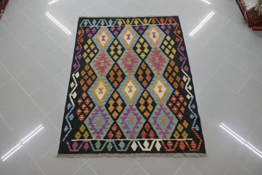 Kilim Afghano 172×132-N.14671