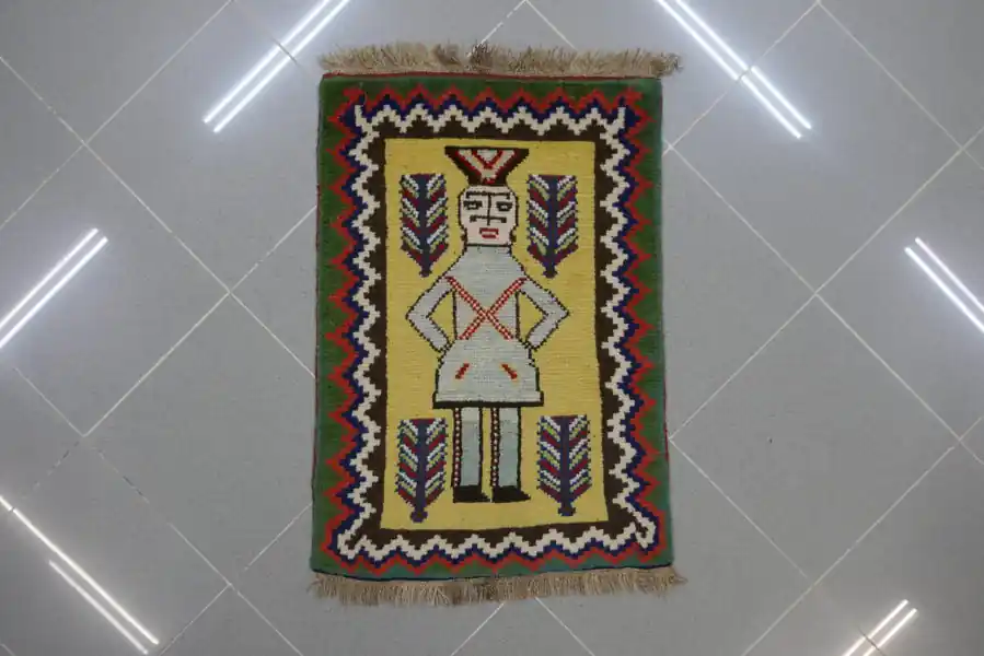 Piccolo Tappeto Persiano Gabbeh Gashgai Figurativo 72×50-N.640