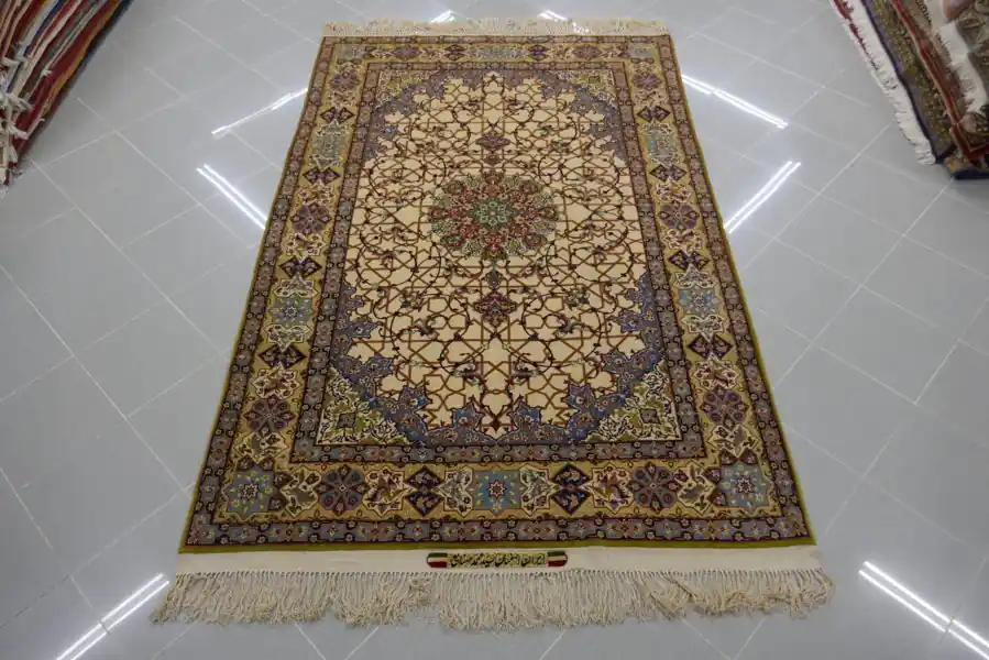 Tappeto Isfahan Extrafine Misto Seta Firmato 240×155-N.13711