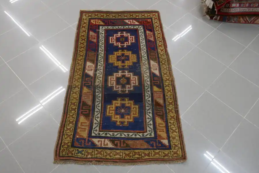 Tappeto Caucaso Antico Piccolo Kazak 139×79-N.14204