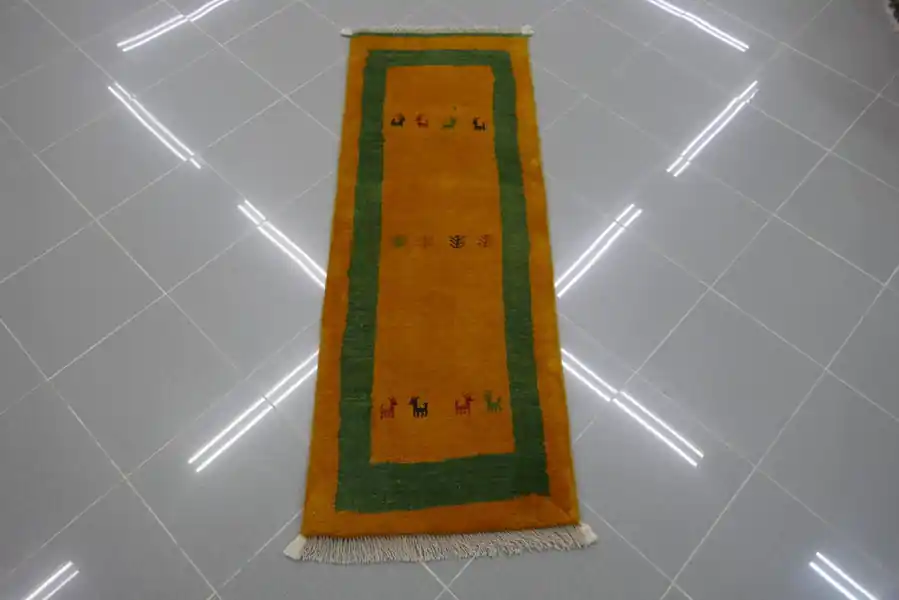 Tappeto Fondoletto Scendiletto Persiano Gabbeh Gashgai Fondo Albicocca 143×53-N.14062