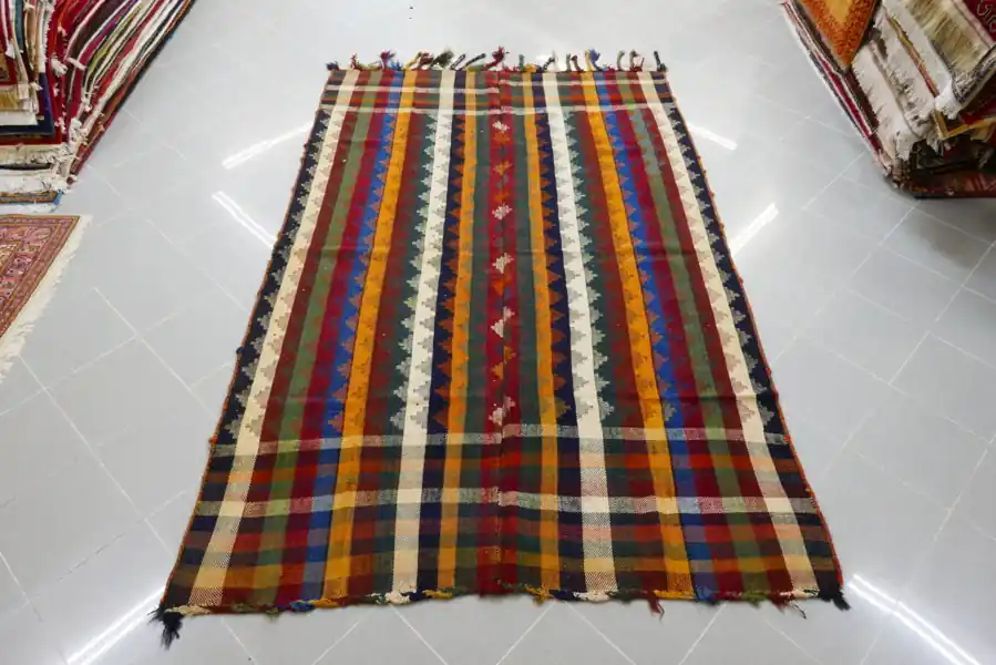 Kilim Jajim Persiano Gashgai Moji Antico 254×166-N.10279
