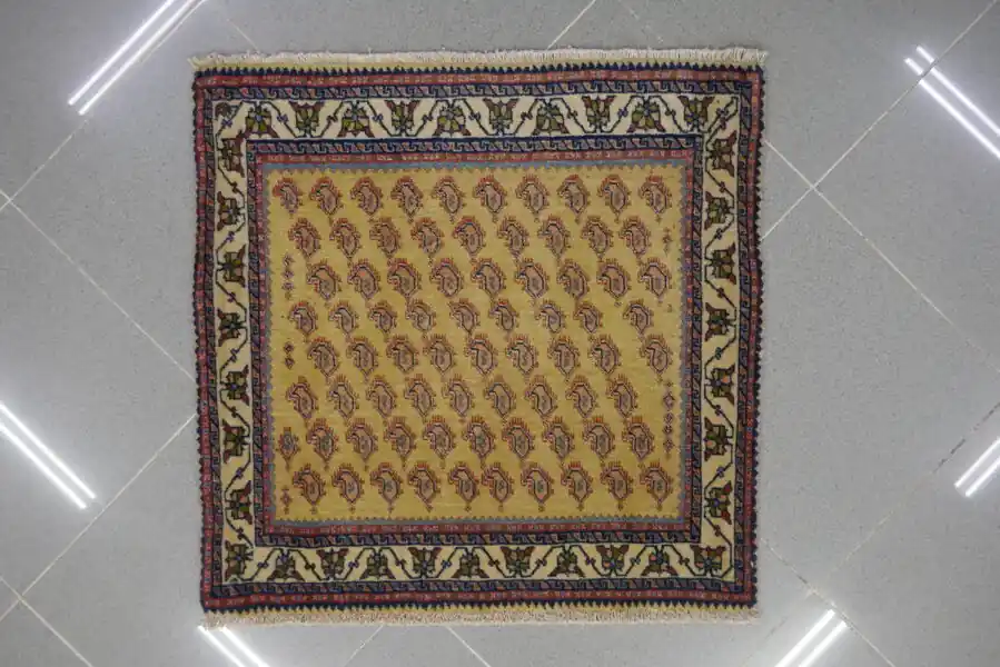 Piccolo Tappeto Persiano Gashgai Kashkuli 59×58-N.13663