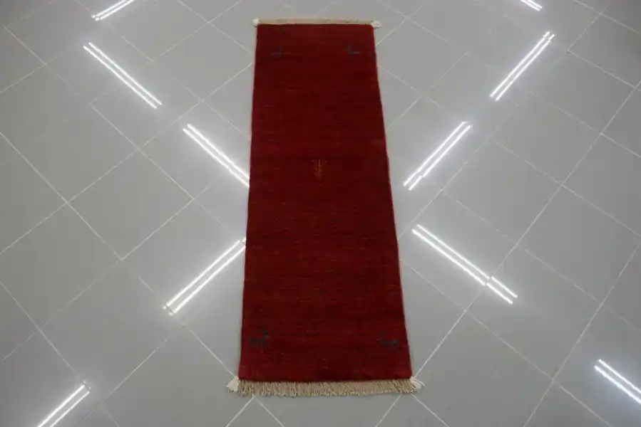 Tappeto Fondoletto Scendiletto Persiano Gabbeh Gashgai Fondo Rosso 143×48-N.14081