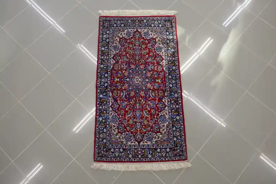 Piccolo Tappeto Persiano Isfahan Misto Seta 116×65-N.13464