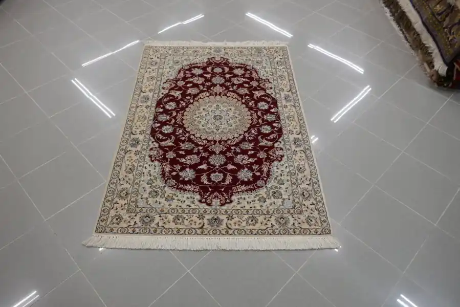 Tappeto Nain 6 Fili Misto Seta, Extrafine Fondo Rosso 147×102-N.14053