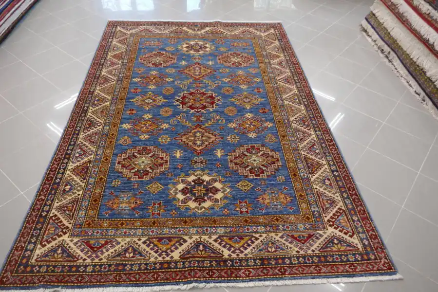 Tappeto Salotto Uzbek Kazak Extra Fondo Azzurro 244×166-N.13966