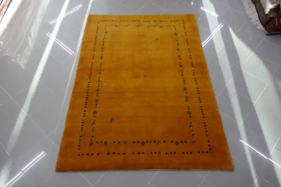 Tappeto Persiano Moderno Gabbeh Gashgai Kashkuli Fondo Giallo 198×144-N.13936