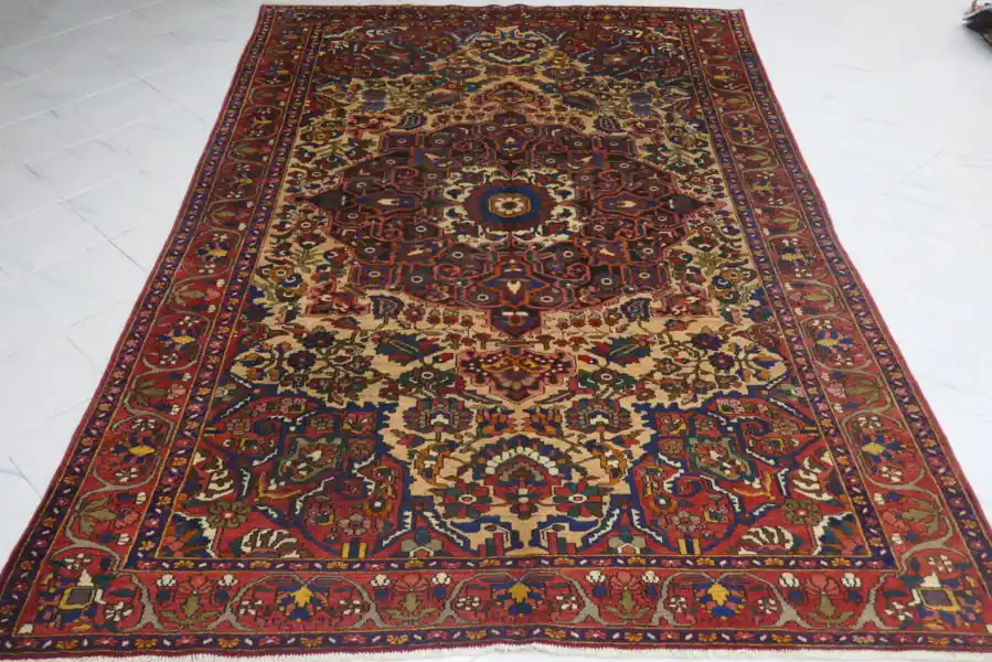 Vecchio Tappeto Persiano Bakhtiari 310×205-N.12556