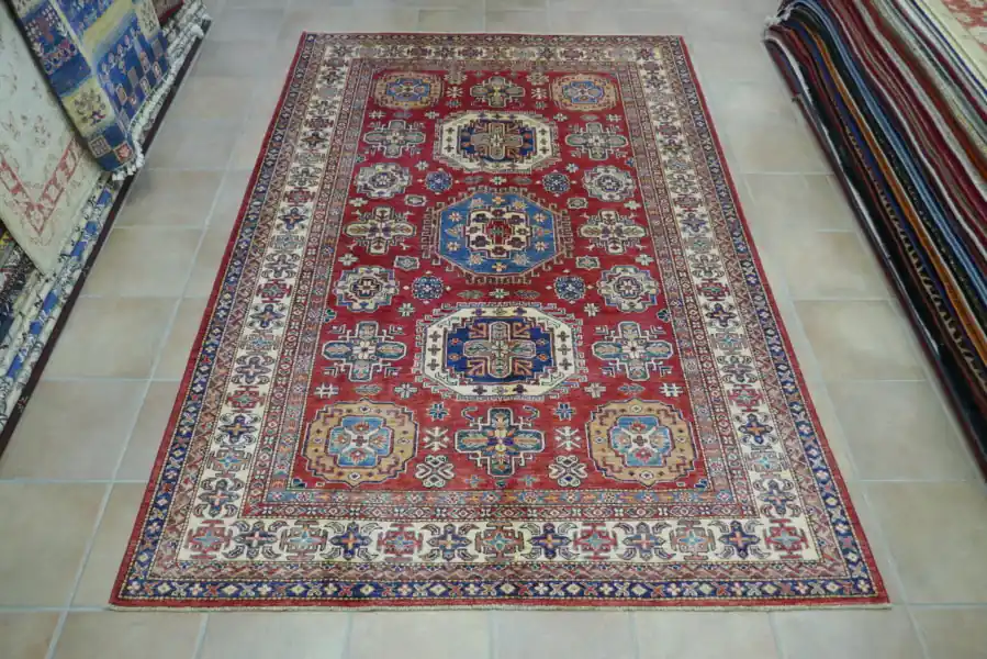 Tappeto Salotto Uzbek Kazak Extra Fondo Rosso 263×178-N.272843