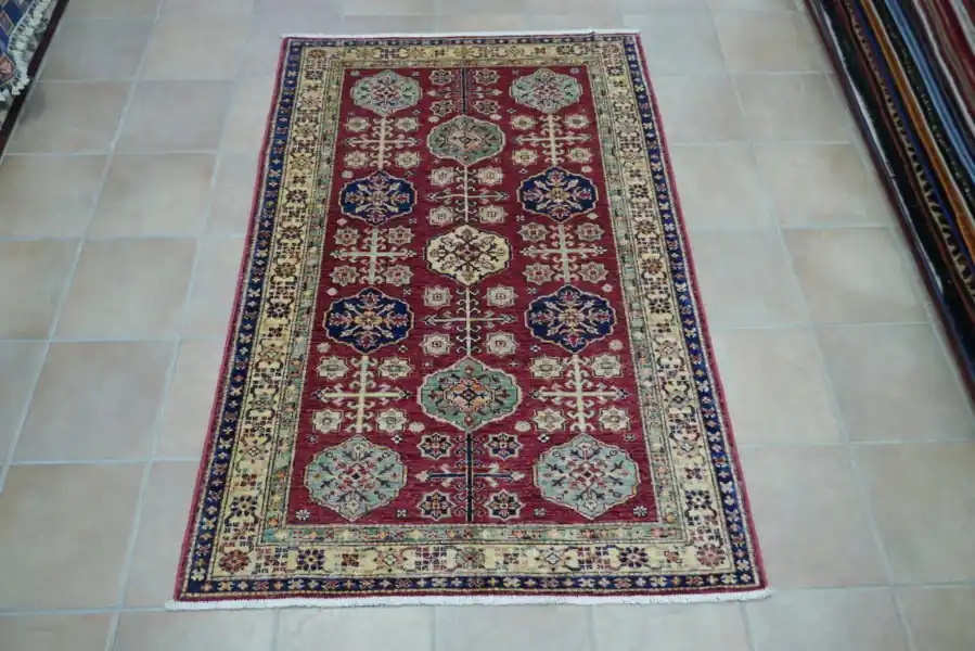 Tappeto Uzbek Kazak Extra Fondo Rosso 179×120-N.267583