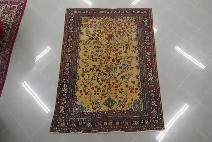 Tappeto Persiano Afshari Antico Fondo Giallo Oro 185×137-N.10893