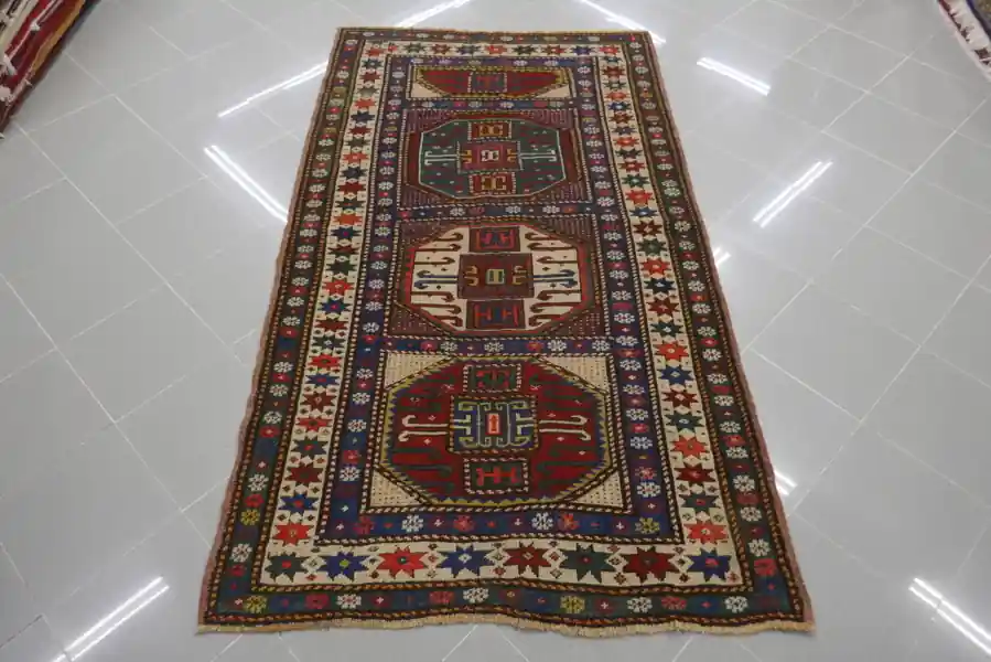 Tappeto Caucasico Kazak Karaciof Antico 210×118-N.13737