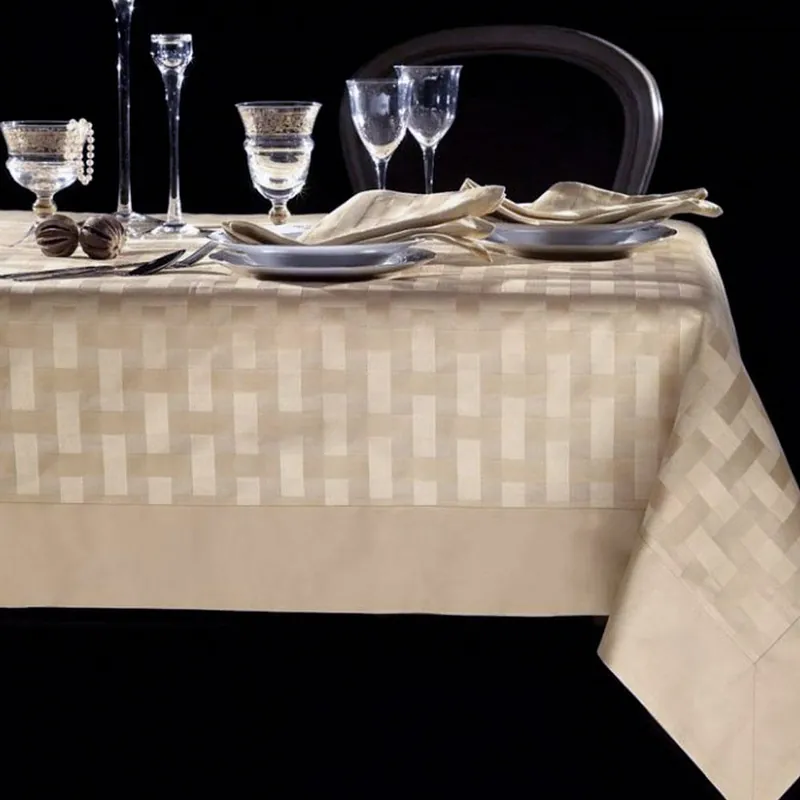 Tovaglia 12 tovaglioli beige INTRECCIO in fiandra bordo applicato 180x280