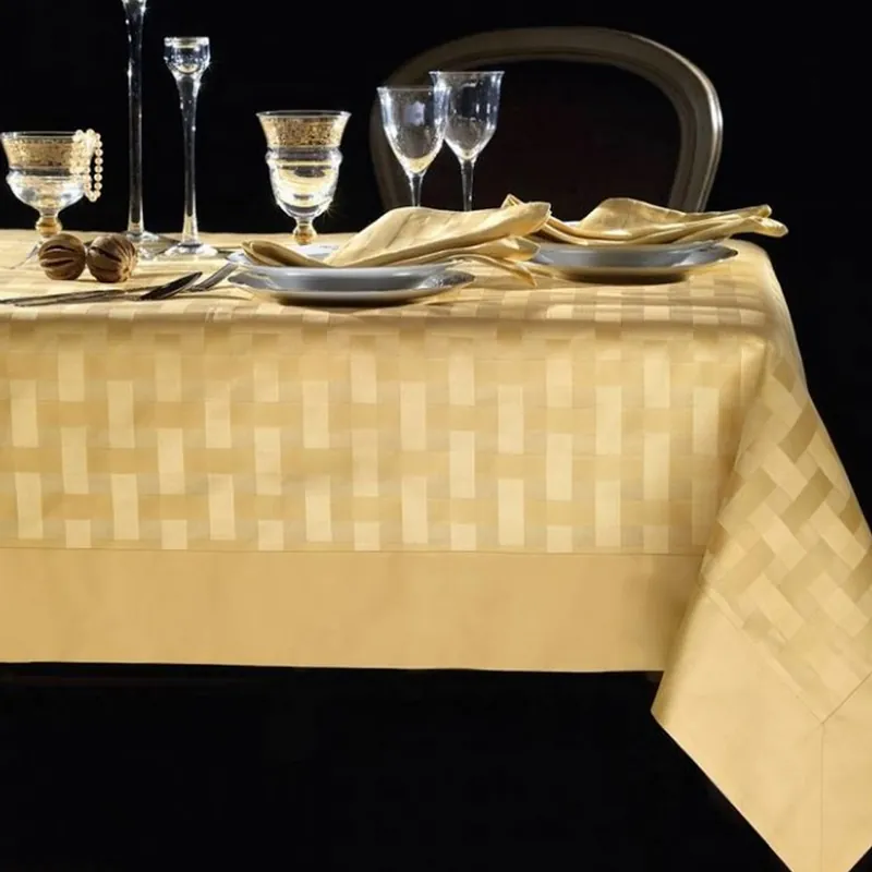 Tovaglia fiandra di cotone PIAZZA PITTI 150x220 8 tovaglioli oro INTRECCIO