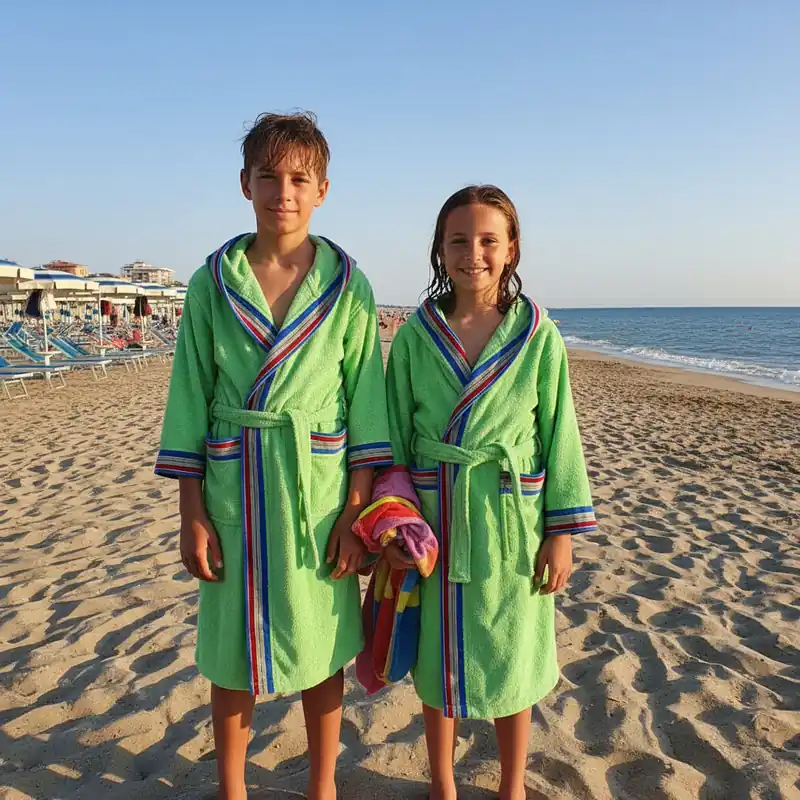 Accappatoio JUNIOR spugna con cappuccio GABEL Pongo verde