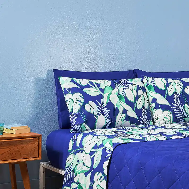 Lenzuola matrimoniali con 4 federe Bassetti Tropicale blu