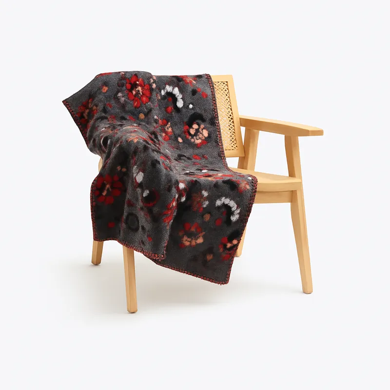 Plaid in Lana Cotta ANTRACITE con motivo floreale - Soffice e Accogliente per Casa