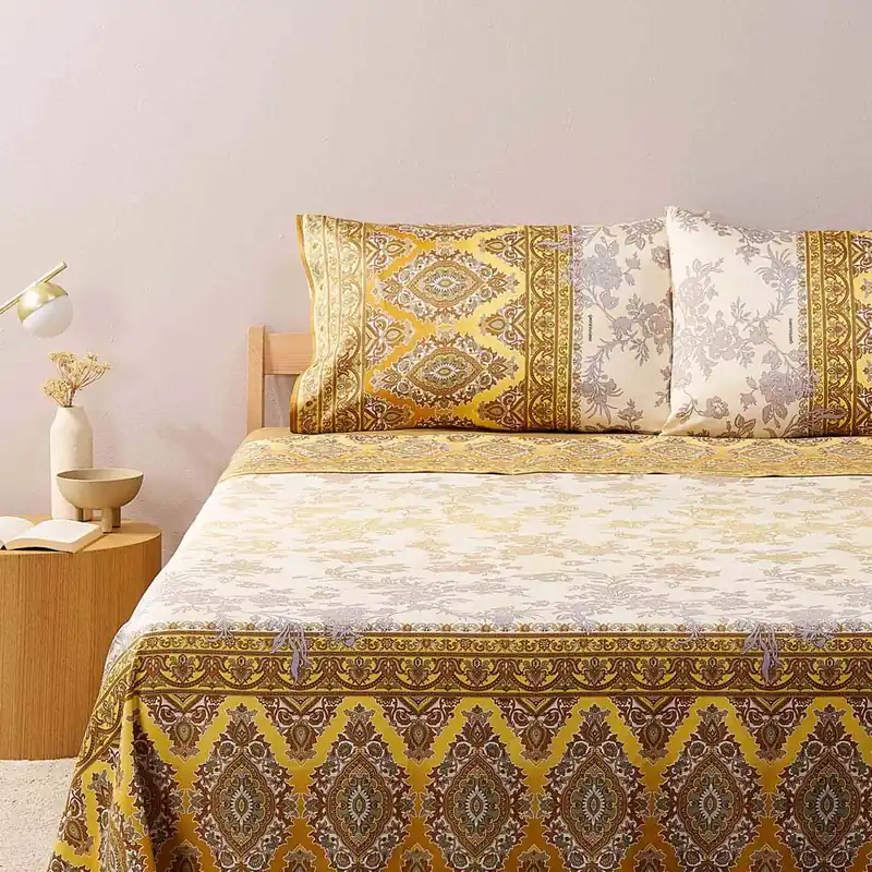 Completo Letto Copriletto Bassetti Agrigento Y1 - Eleganza nei Toni Oro e Marrone