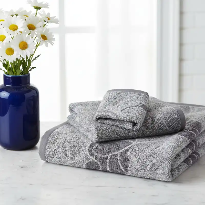 Coppia di asciugamani in spugna Zucchi WINDSOR G1 grigio floreale