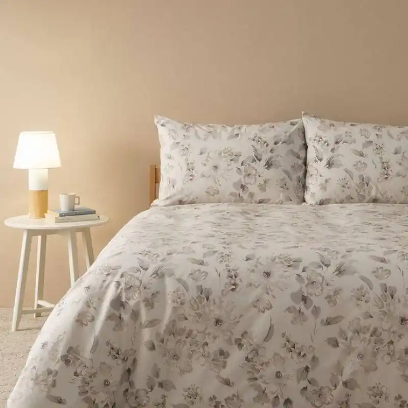 Copripiumino con federe in percalle matrimoniale Zucchi Dalia beige