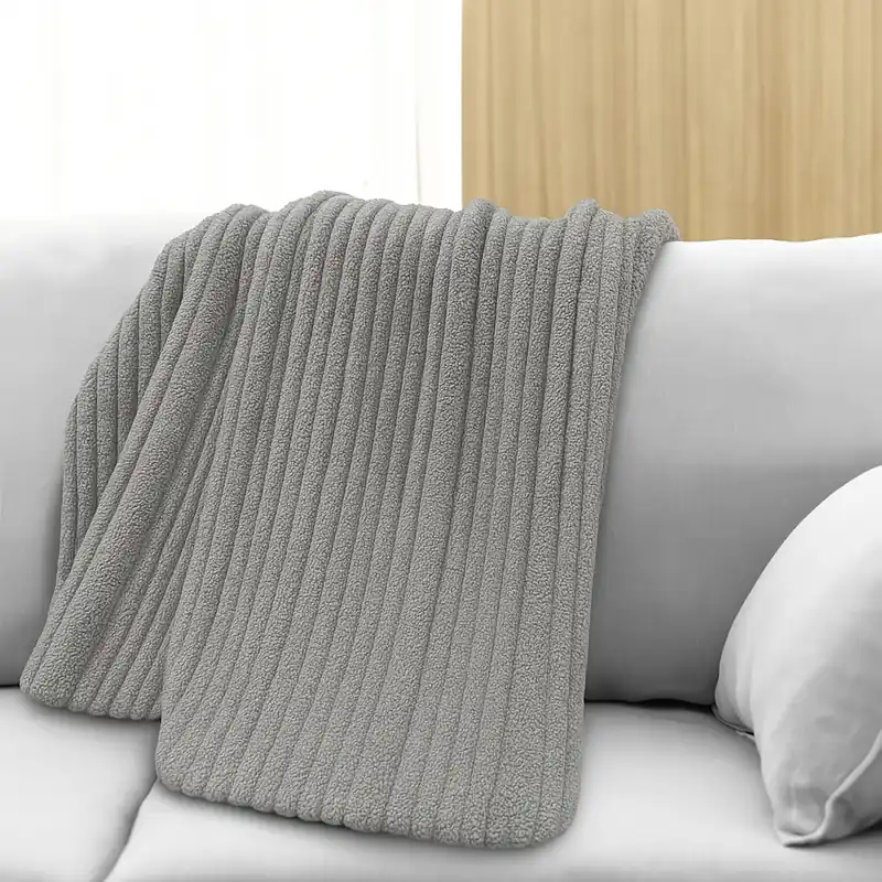 Plaid in pile soffice coperta matrimoniale mano morbida SOLEIL grigio