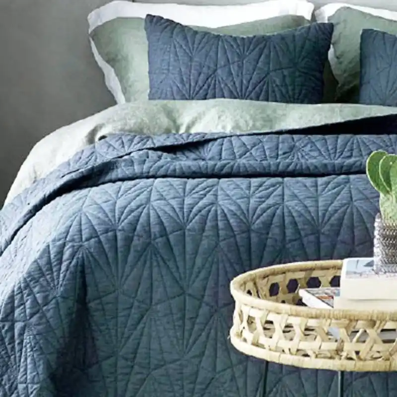 Trapuntino singolo 170x260 Boutis Malawi bluette ricamato
