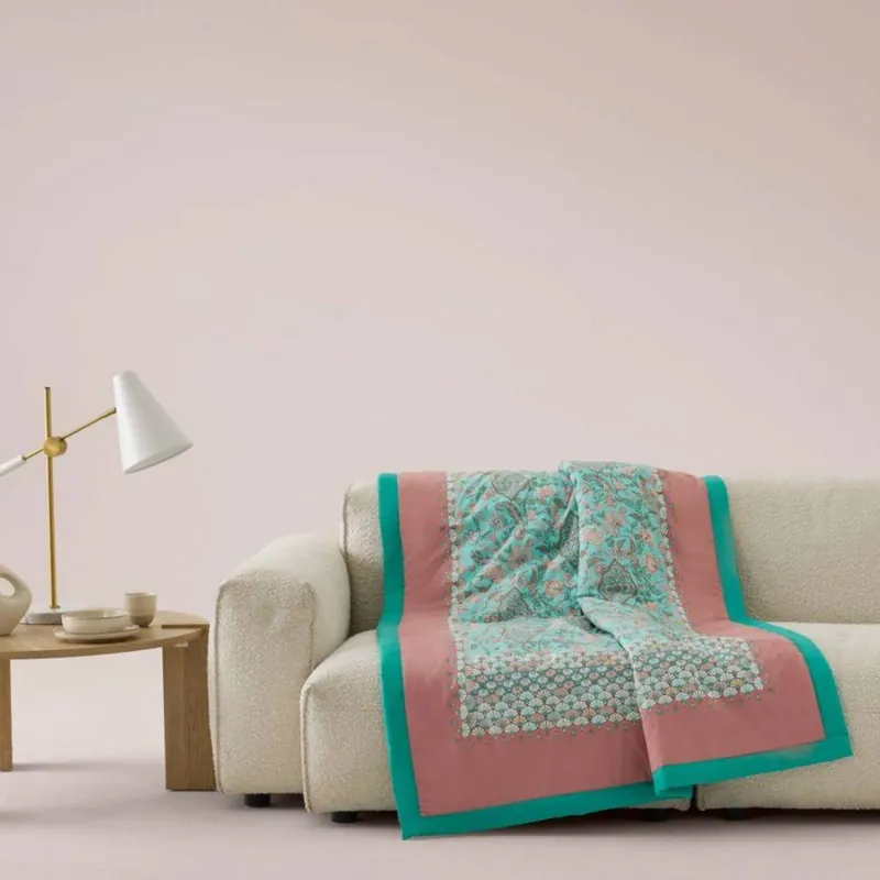 Bassetti Plaid Tigullio V1 - Eleganza verde acqua per la tua casa