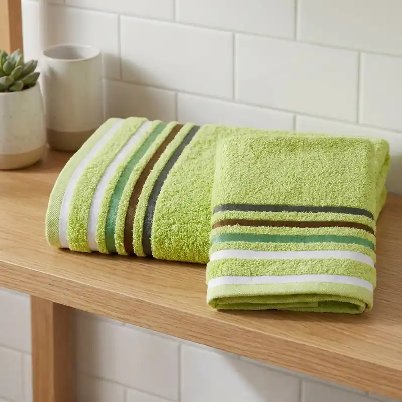 Coppia di asciugamani 100% cotone lime con righe nel bordo