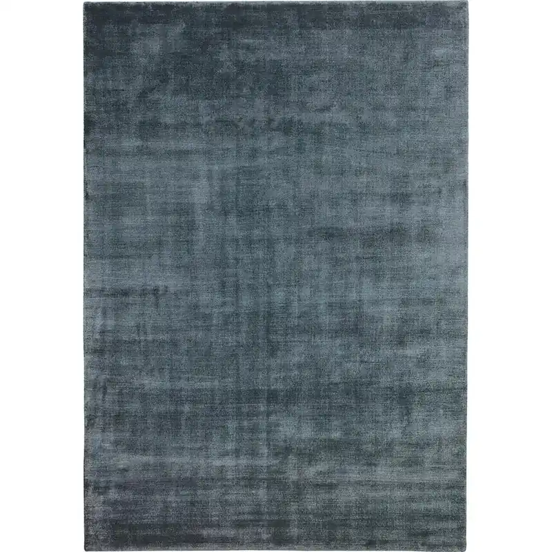 Tappeto LUCE POWDER BLUE: Sobrietà e Raffinatezza per i Tuoi Ambienti