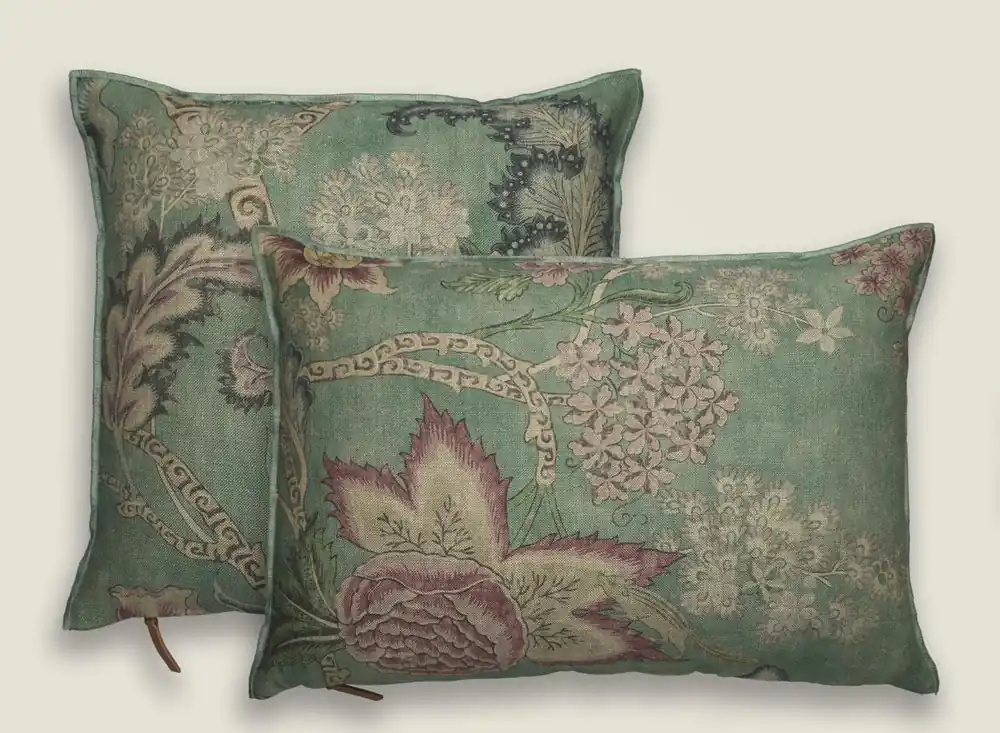 DORIAN Cushion