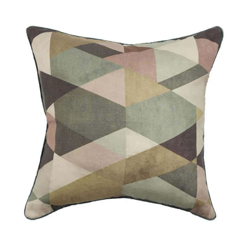 CUSHION CARABOSSE