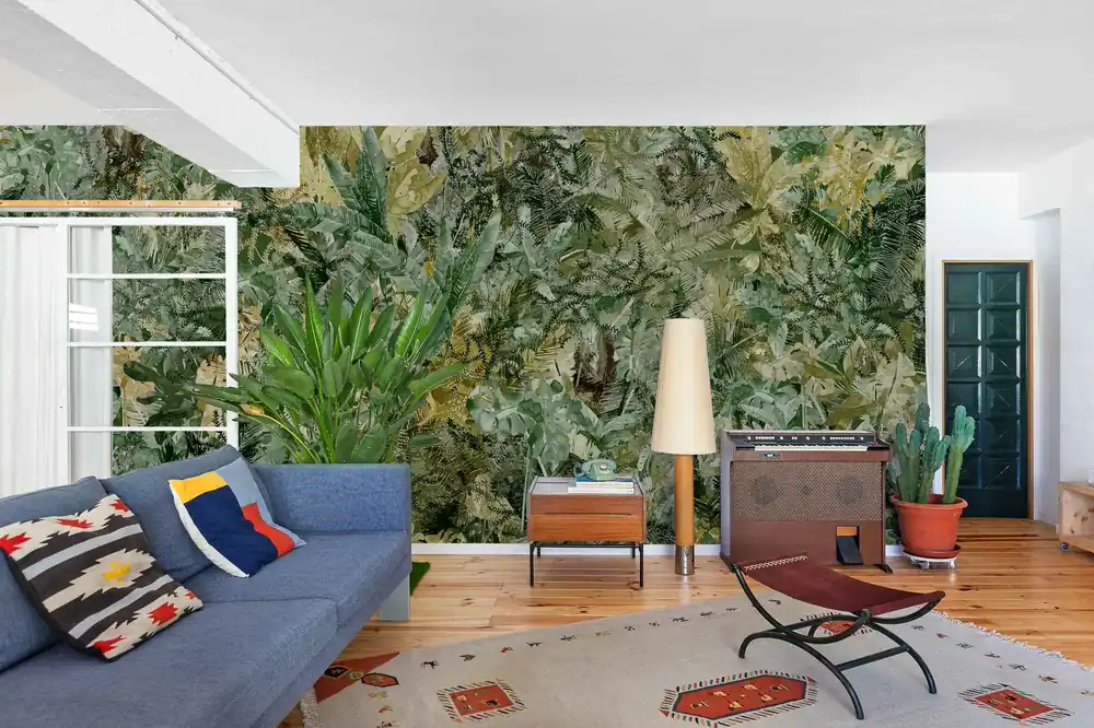JUNGLE DREAM