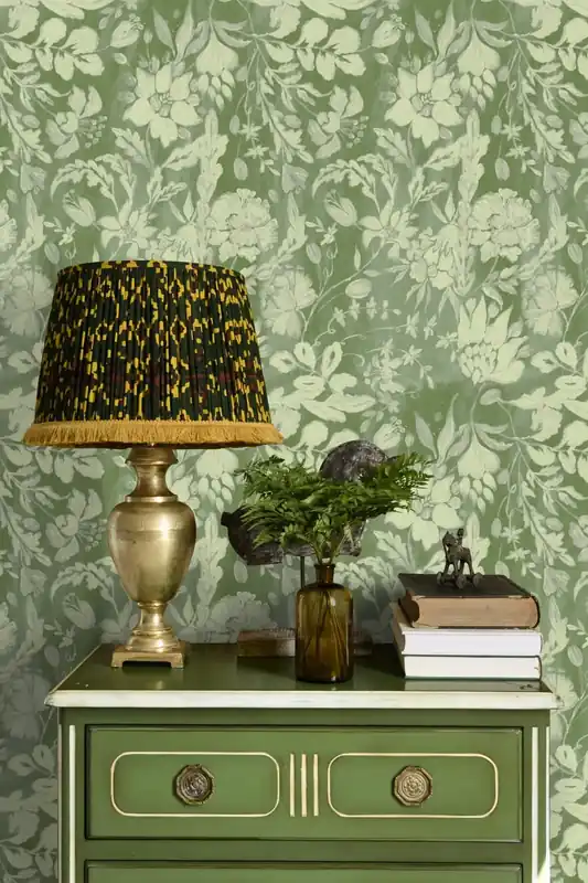 FLOWERY ORNAMENT-WP